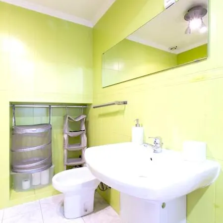 Apartment With One Bedroom In With Wonderful City View And Wifi *