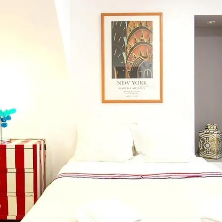 Apartment With One Bedroom In With Wonderful City View And Wifi